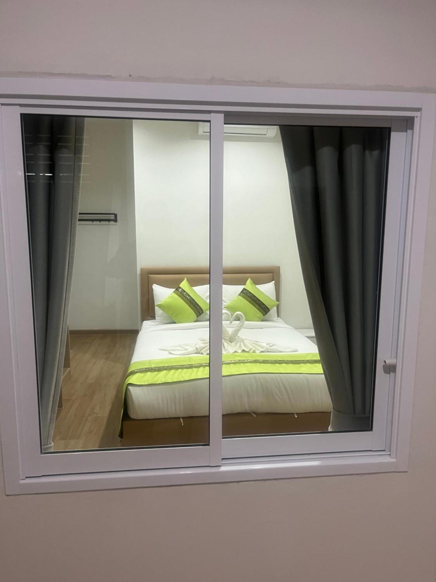 28 Boutique Hotel Patong Kamer foto